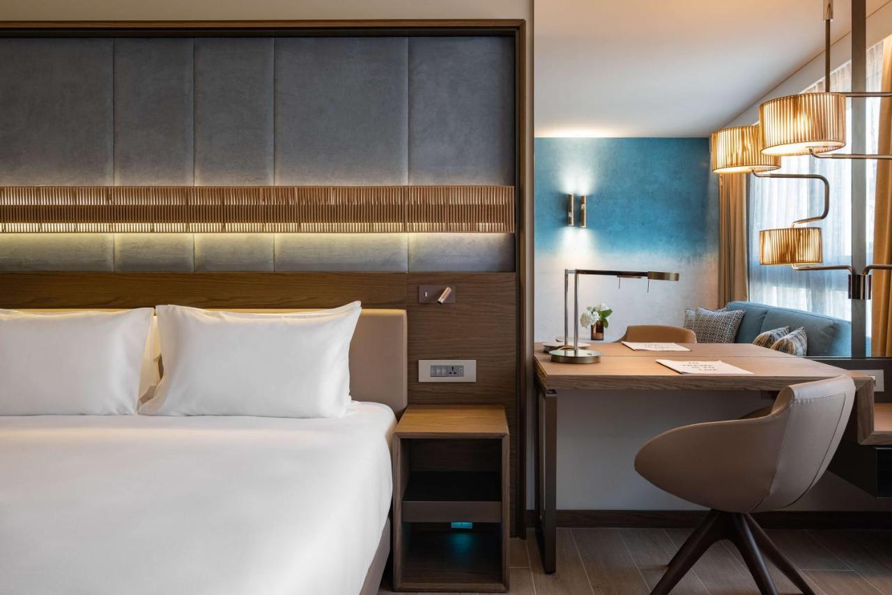 Hyatt Regency Malta Hotel Saint Julian's Luaran gambar A room at the hotel